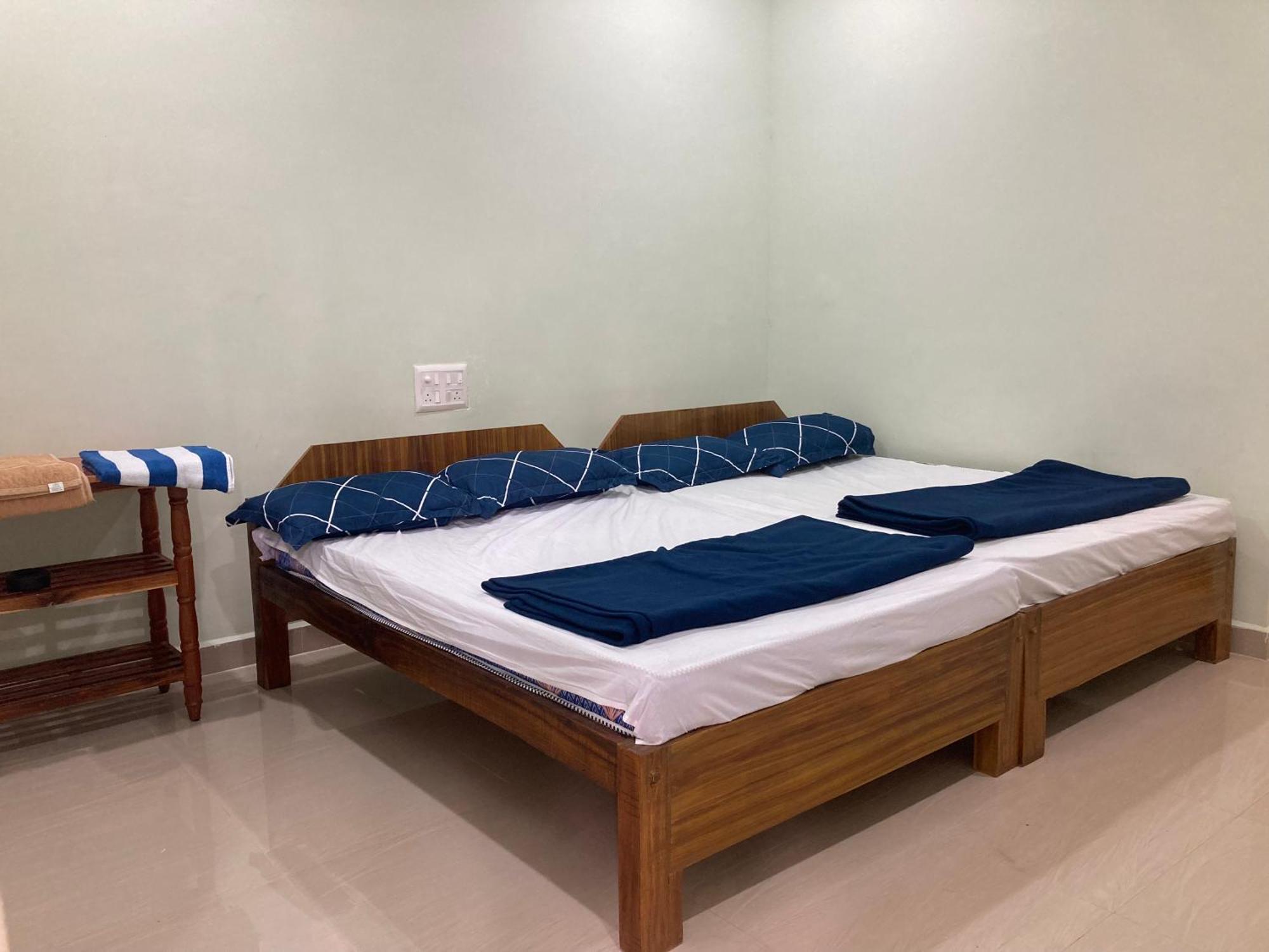 Oceanic Stay And Restaurant Gokarna Gokarna  Exterior photo