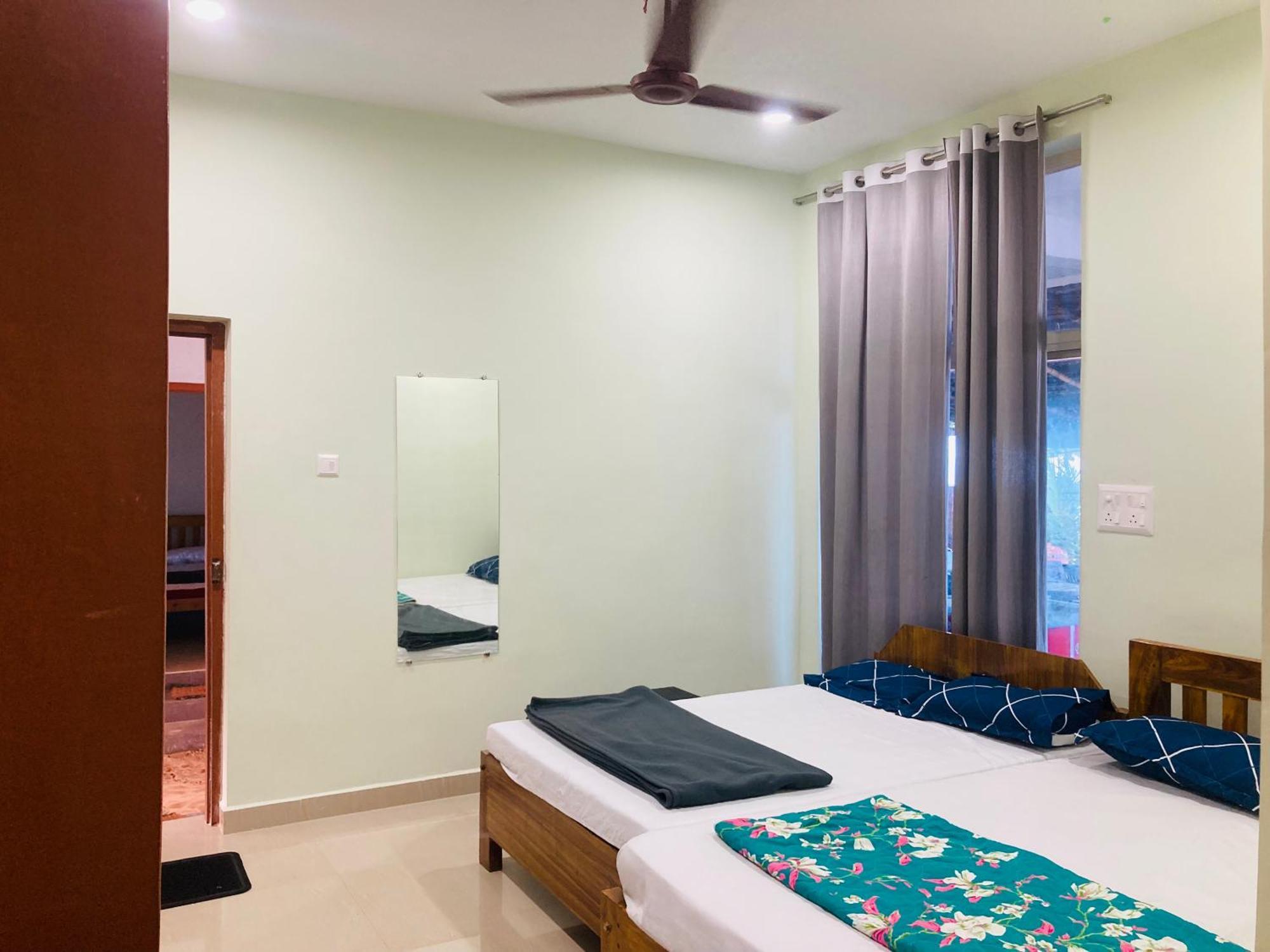 Oceanic Stay And Restaurant Gokarna Gokarna  Exterior photo